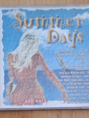 Summer Days Are Back Audio CD like new, pop compilation