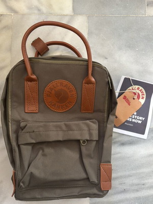 Fjallraven Kanken mini backpack like new
