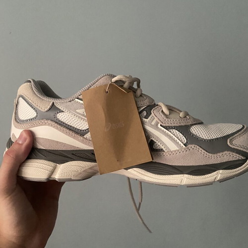 Asics Gel NYC sneakers new, oyster grey, size 44