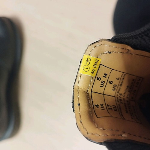 Dr Martens boots size 37 black like new