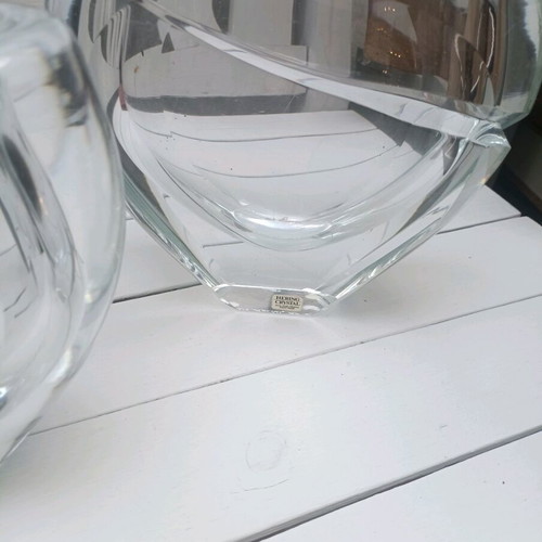 Vintage vases new, set of 2, high-quality glass