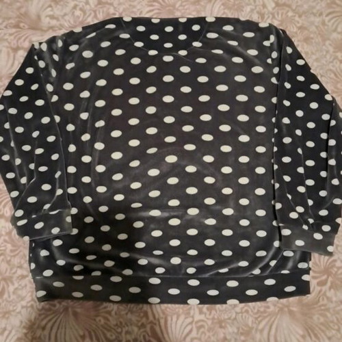 Velvet pajama top used, size S, white and gray