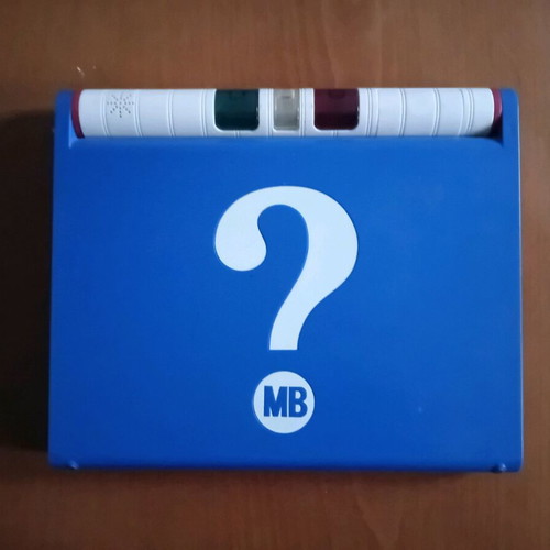 Guess Who Extra board game like new