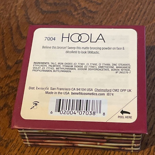 Mat Bronzer Benefit Hoola for face 8 grams unused