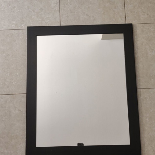 Mirror made of solid wood, like new, 71.5 x 86.5 cm