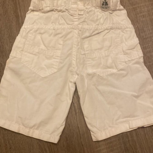 Boy's Bermuda shorts 18-24 months cotton Pointer like new