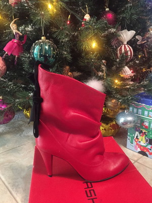 Red ankle boots new with black bow, size 39
