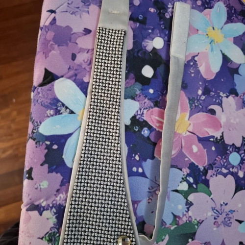 Bugatchi Men's Cummerbund and Neck Accessory Set satin silver, like new