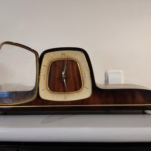Hermle Chiming Wooden Mantel Clock vintage, like new, 1960 art deco