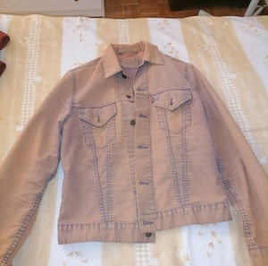 Levi's