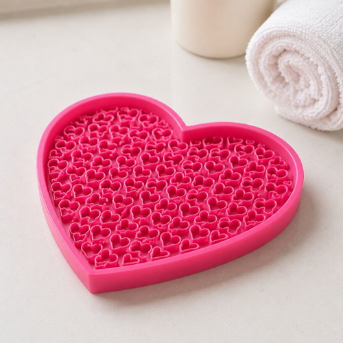Makeup Brush Cleaner Heart 3D Printed Pink new