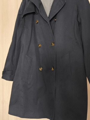 Trench coat blue cotton women's medium-large like new with belt