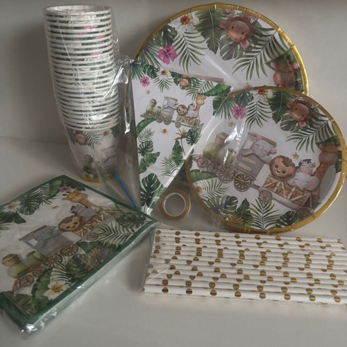 Jungle birthday set new for 25 people
