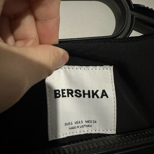 Bershka windbreaker black like new unisex size S