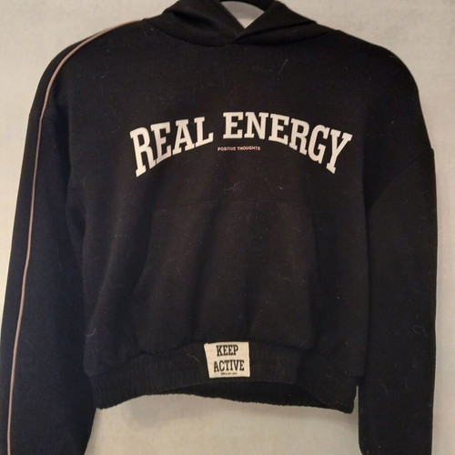 Zara Black Cropped Hoodie Real Energy like new, with pocket
