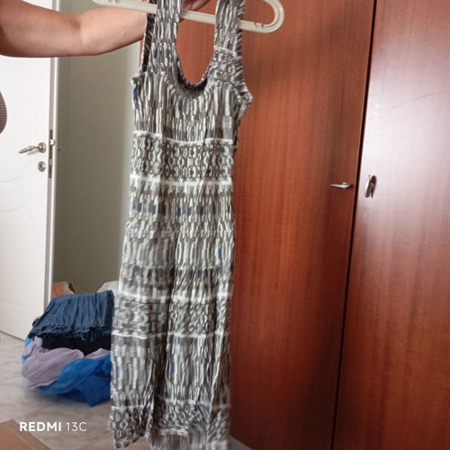 Dress with Open Back like new, gray, size M