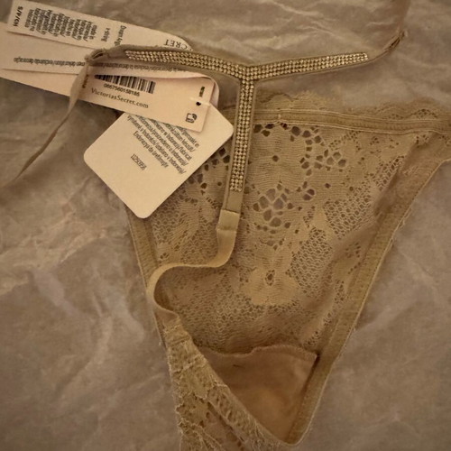 Victoria’s Secret thong brand new, beige