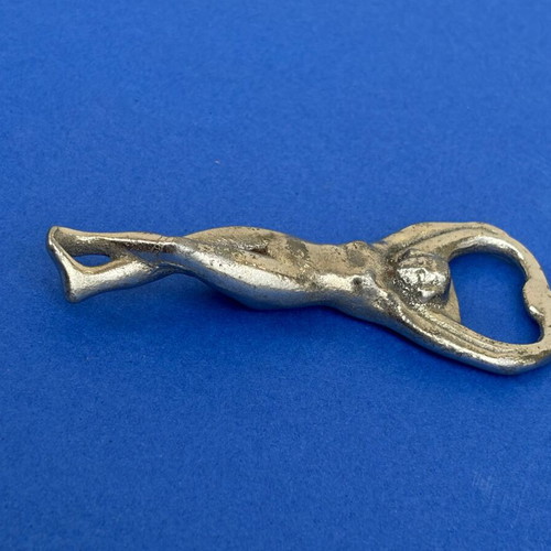 Vintage Art Deco bottle opener like new