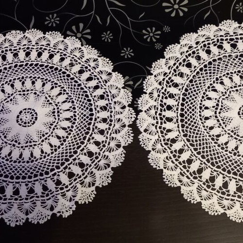 Handmade crochet doilies like new, set of 2