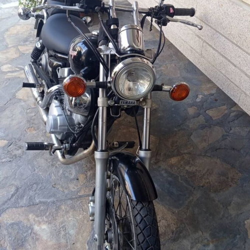 Yamaha Virago XV 250 motorcycle like new, 250cc, 1996