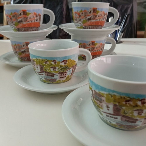 Set of 6 collectible Lumidis coffee/tea cups with saucers, new