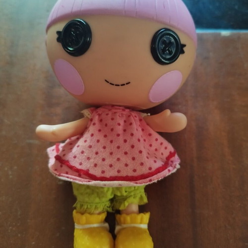 Lalaloopsy Mini Doll like new with clothes and shoes