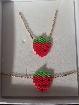 Miyuki stainless steel necklace and bracelet set new, strawberry shape