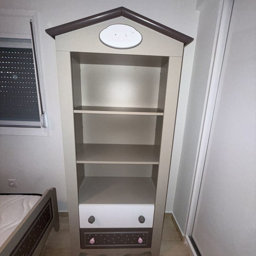 Kupa Houses children's and preteen bedroom set like new