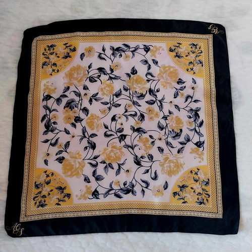 Silk floral scarf vintage used, 68 cm square