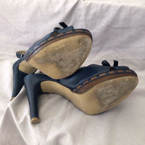 Tip Toe Blue Women's Sandals size 37 like new, Italian leather, 10cm heel