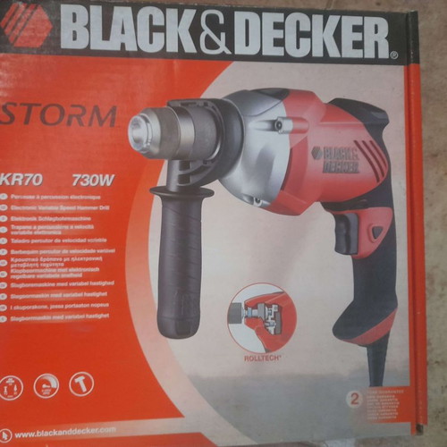 Black & Decker Κρουστικό Δράπανο 730W KR70 καινούργιο