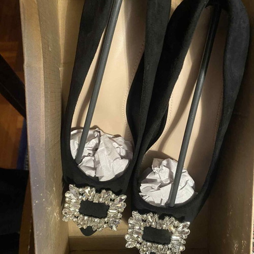 Black pumps with decorative buckle, new, size 41
