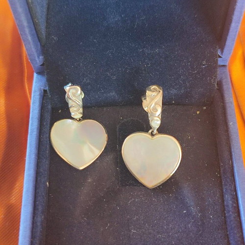 Silver 925 dangling earrings 2.5 cm with enamel hearts like new