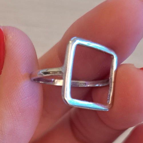 Silver 925 ring size 54 like new