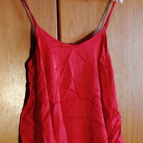 Top rnataki A-Style red like new, one size