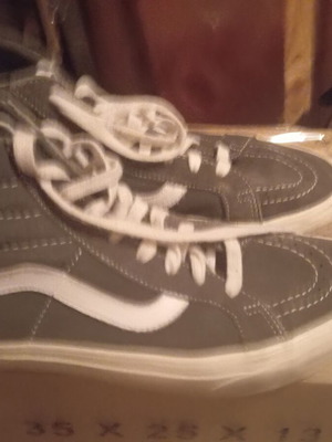 Vans athletic shoes like new, size 41, gray