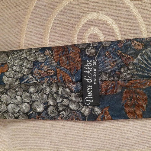 Men's ties vintage set of 7 silk and synthetic like new
