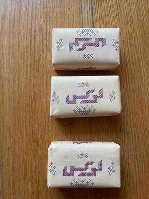 Set of 3 Lux collectible soaps new from 1940