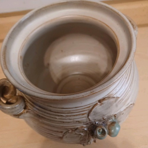 Ceramic vase antique in excellent condition