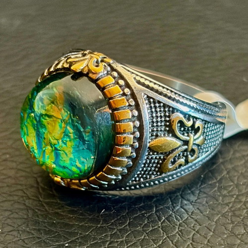 Chameleon Stone Gothic Ring new, stainless steel, green and gold