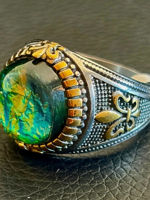 Chameleon Stone Gothic Ring new, stainless steel, green and gold