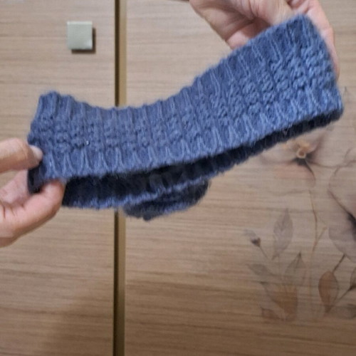 Knitted girl’s headband grey with flower, like new
