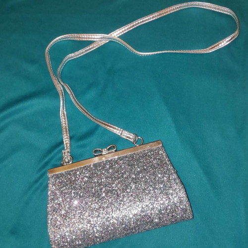 Monsoon Accessorize silver glitter shoulder bag like new, kids