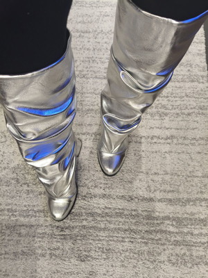 Slouchy boots silver metallic like new, size 38