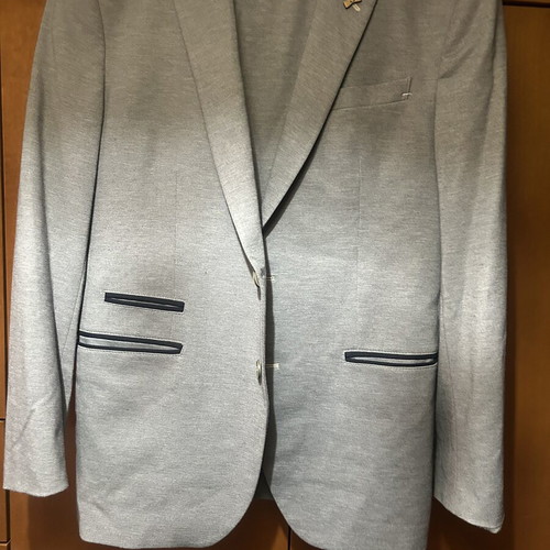Men's suit like new, size 56, gray