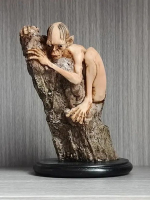 Gollum figure Lord of the rings