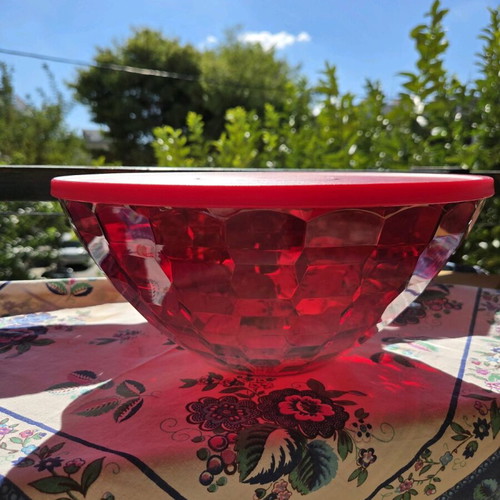 Tupperware prism in red color new