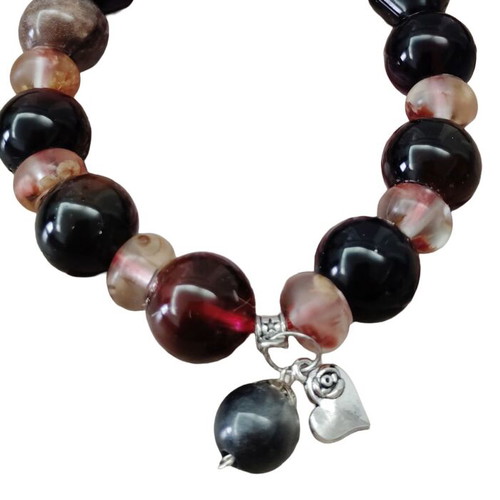 Bracelet with beads and metal elements new, black