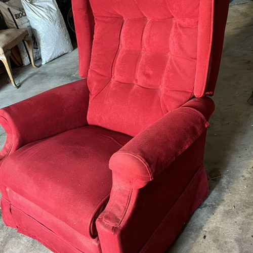 Armchair LayzyBoy used with recliner