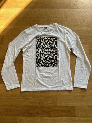 Karl Lagerfeld white leopard print long sleeve top like new, XS-S